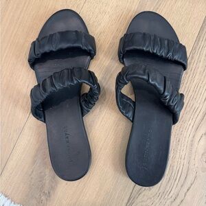 Jenni Kayne Black Dune Slide Sandals